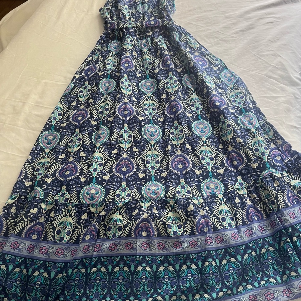 Talbots gorgeous dress! The loveliest hues of blue and purple. 100% cotton.